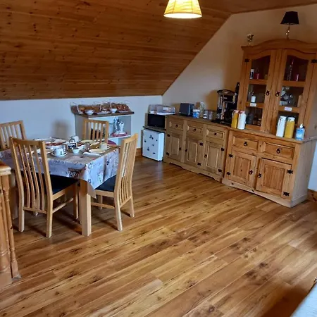 בית נופש A New U Country Cottage B&B Valentia Island ולנטיה איילנד
