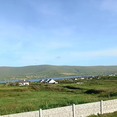 A New U Country Cottage B&B Valentia Island