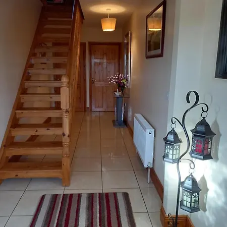 A New U Country Cottage B&B Valentia Island Nyaraló Valentia-sziget