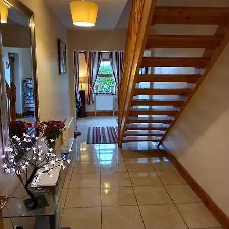 A New U Country Cottage B&B Valentia Island Nyaraló Valentia-sziget