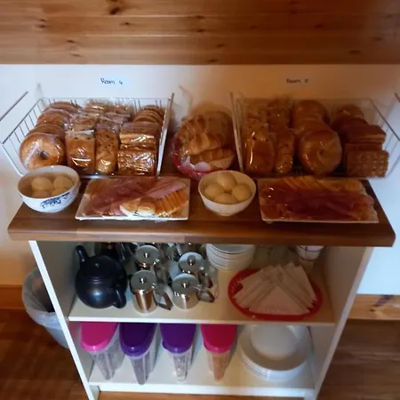 A New U Country Cottage B&B Valentia Island