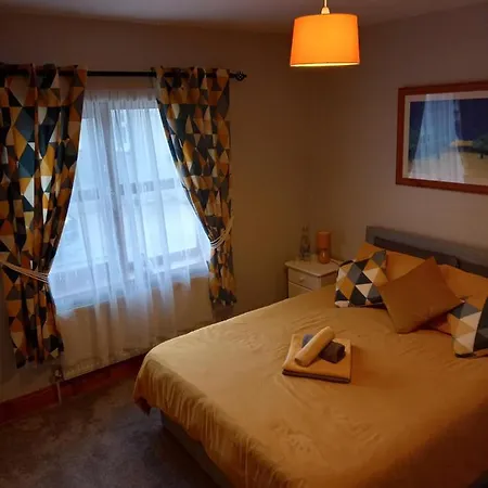 בית נופש A New U Country Cottage B&B Valentia Island ולנטיה איילנד