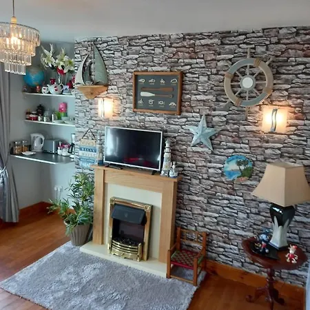 A New U Country Cottage B&B Valentia Island Nyaraló Valentia-sziget